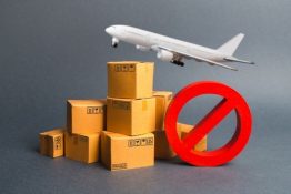 Các loại hàng hóa bị hạn chế gửi khi sử dụng đường hàng không mới nhất 2023